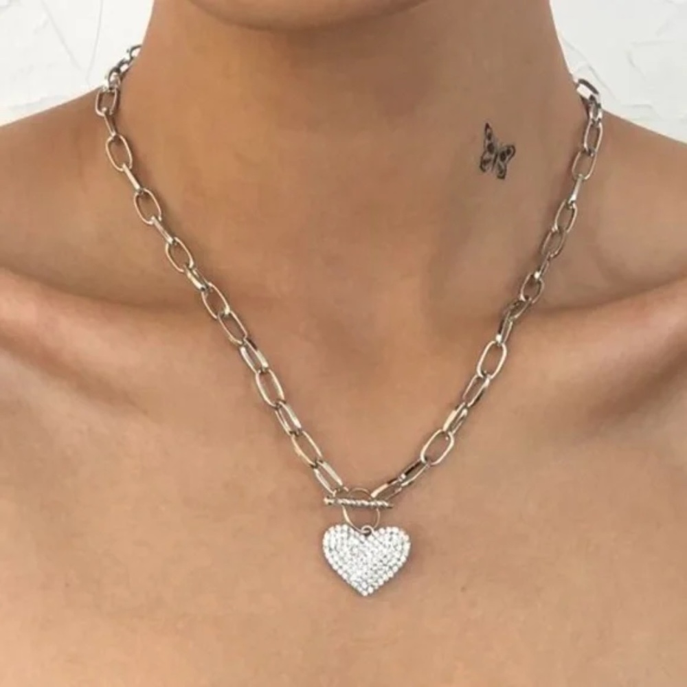 jewelry listing for posh show - Picture 2 of 6